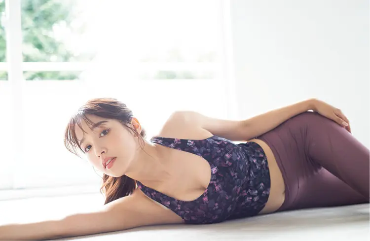 鷲見玲奈エロ画像154