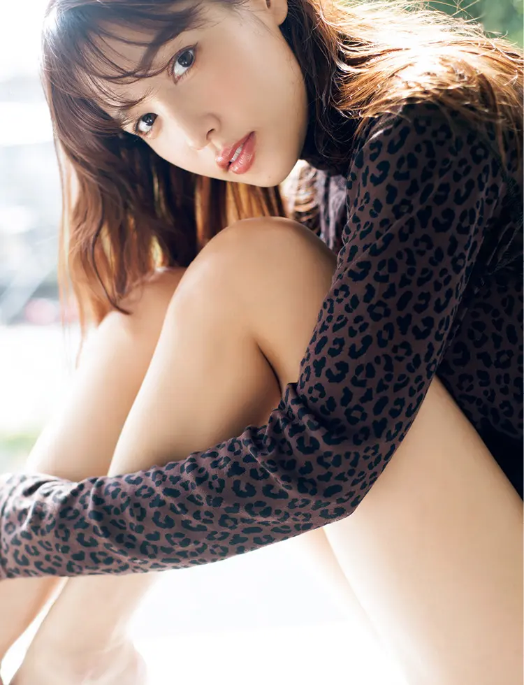 鷲見玲奈エロ画像191
