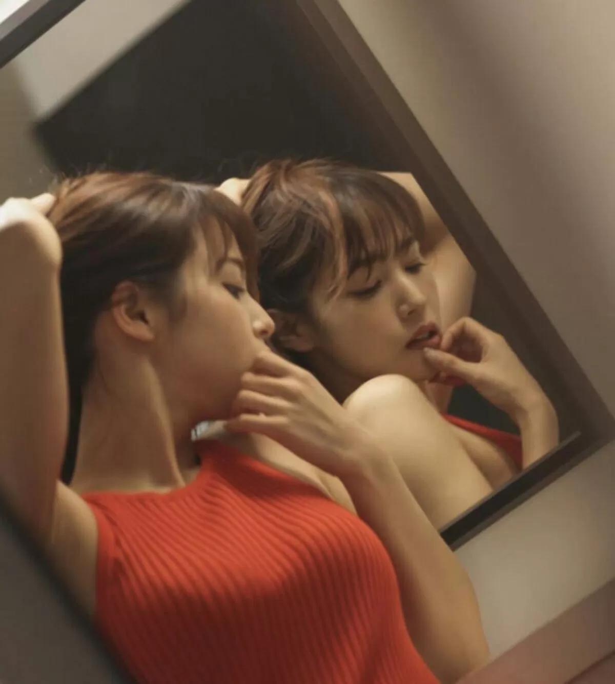 鷲見玲奈エロ画像238