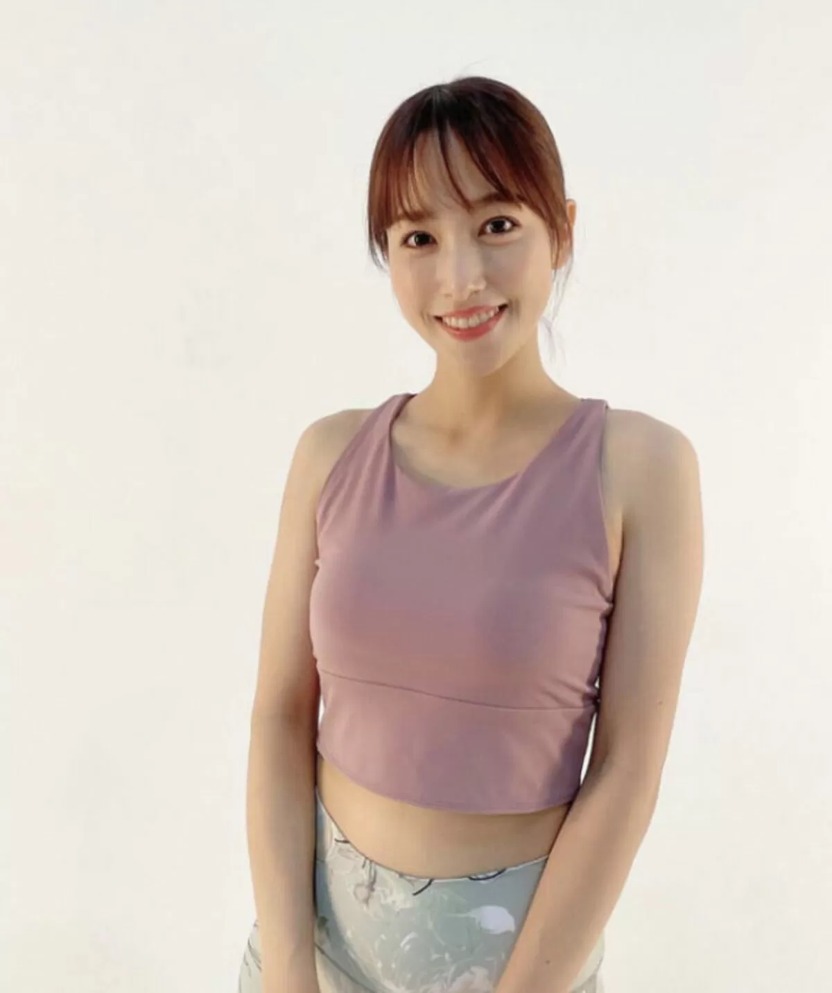 鷲見玲奈エロ画像275