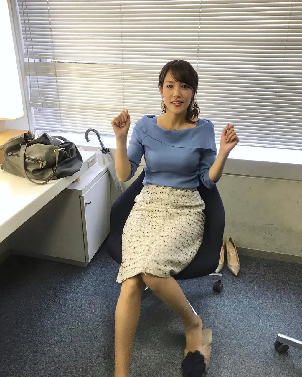 鷲見玲奈エロ画像297