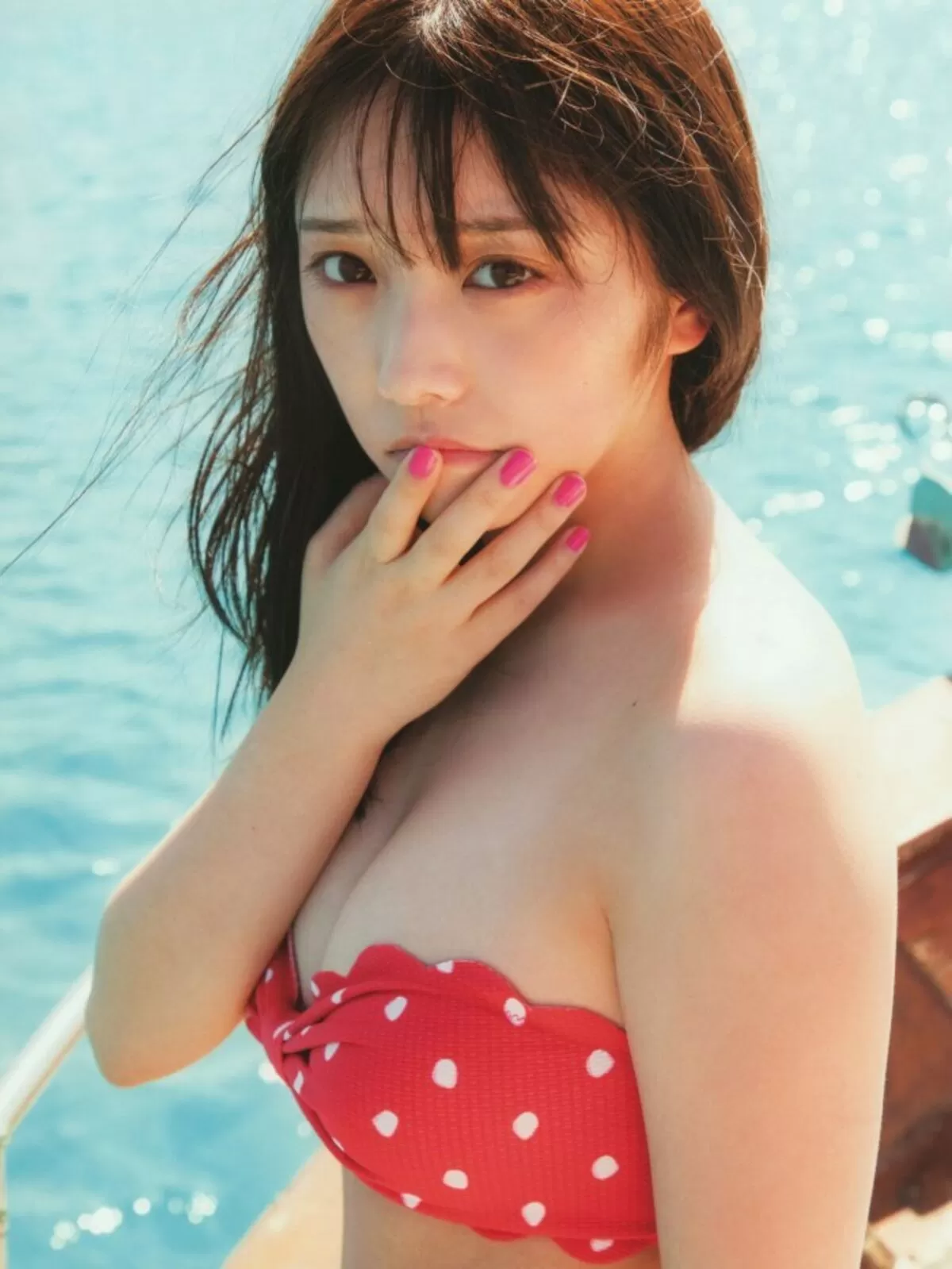 与田祐希エロ画像014