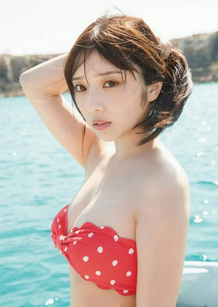 与田祐希エロ画像016