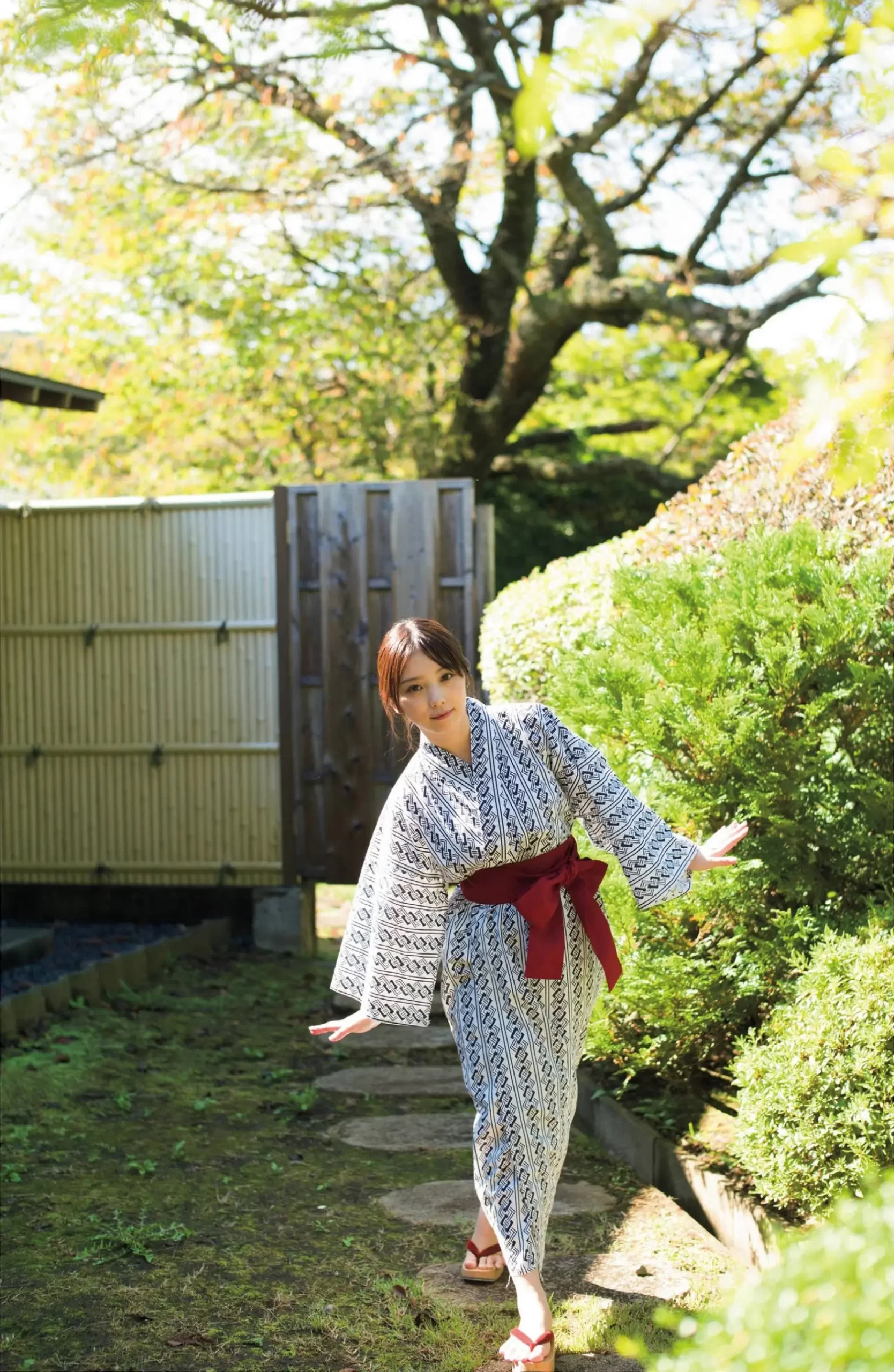 与田祐希エロ画像219