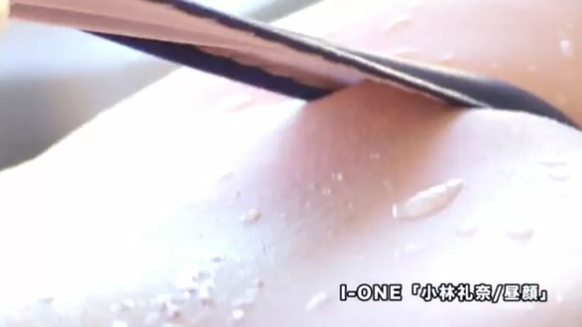 小林礼奈エロ画像056
