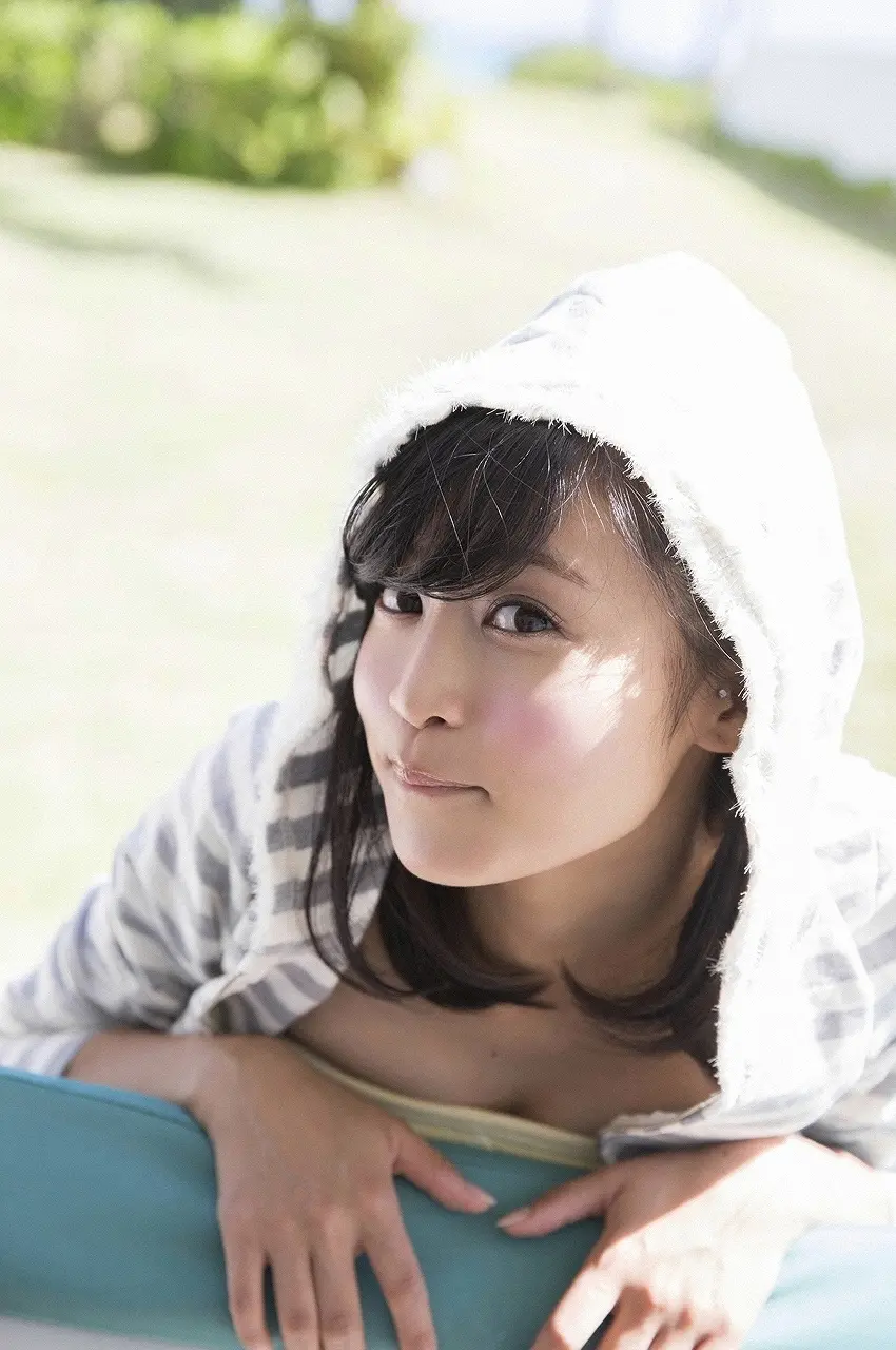 小島瑠璃子エロ画像105