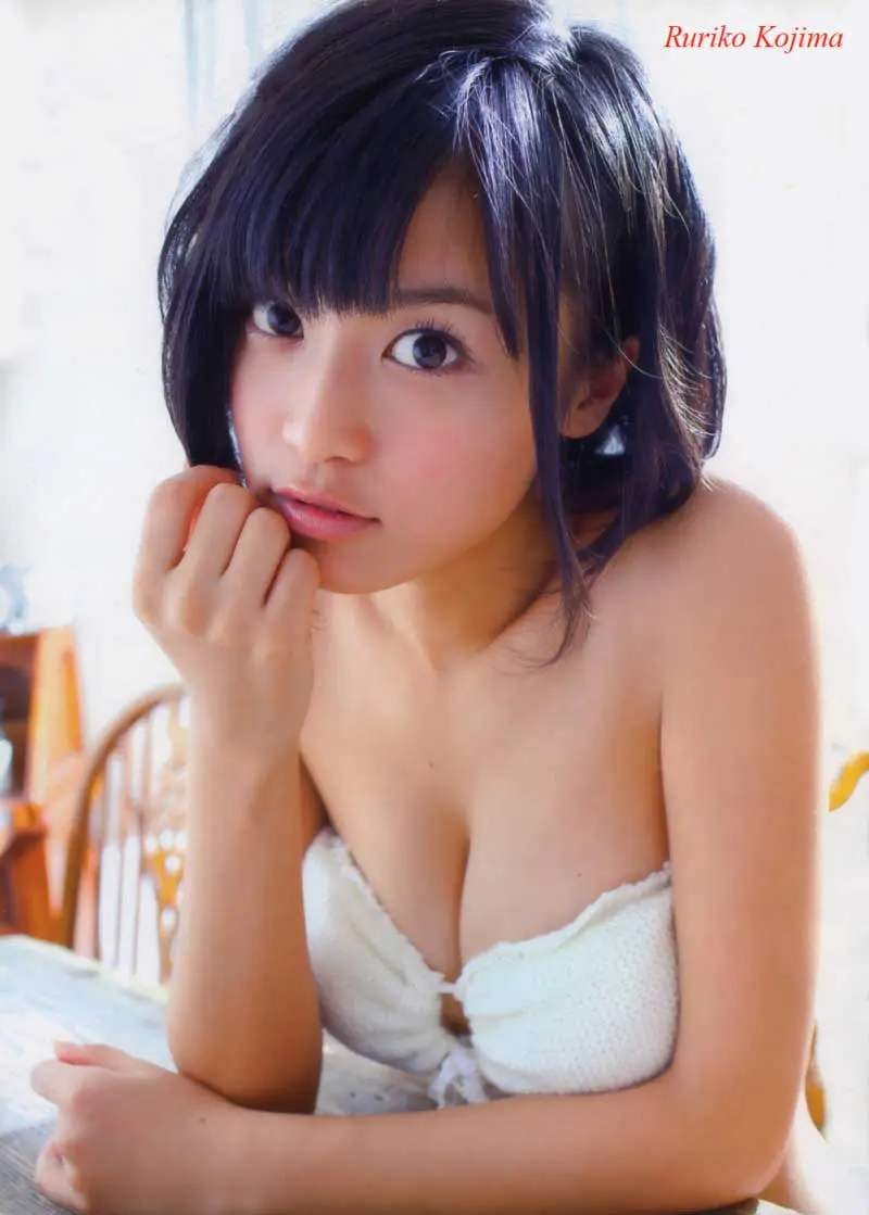 小島瑠璃子エロ画像174