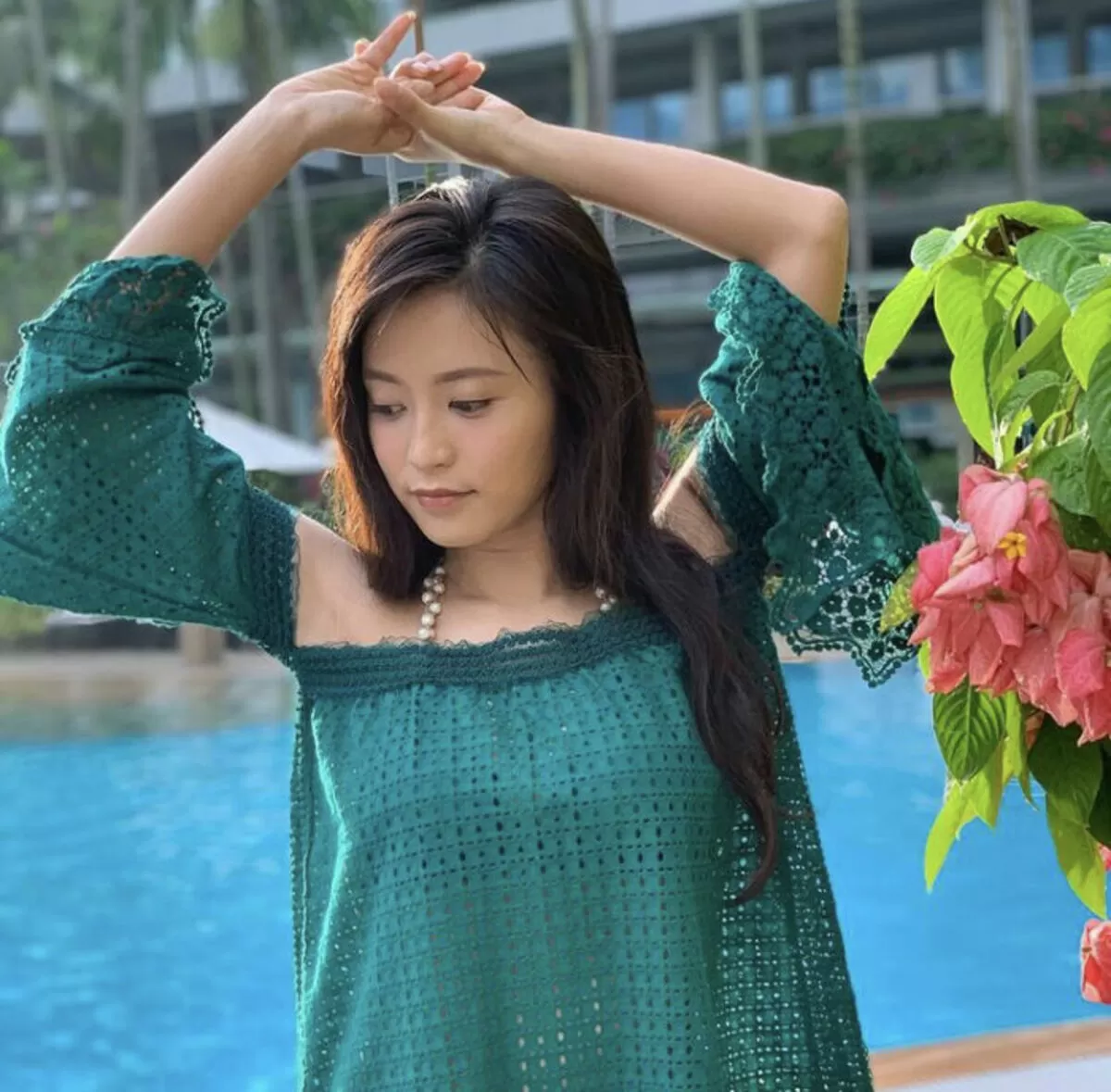 小島瑠璃子エロ画像380