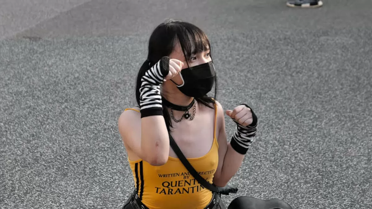 貧乳でもノーブラ着衣がエロいってことは乳首がめちゃ偉大ってこと?w022