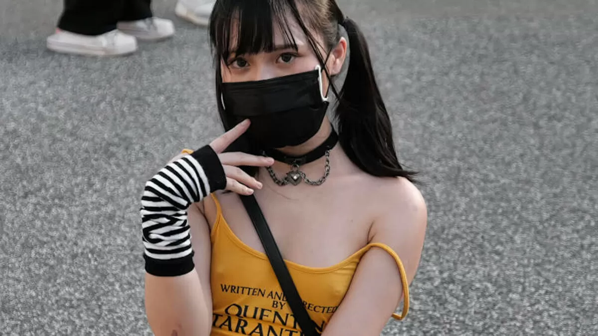 貧乳でもノーブラ着衣がエロいってことは乳首がめちゃ偉大ってこと?w024