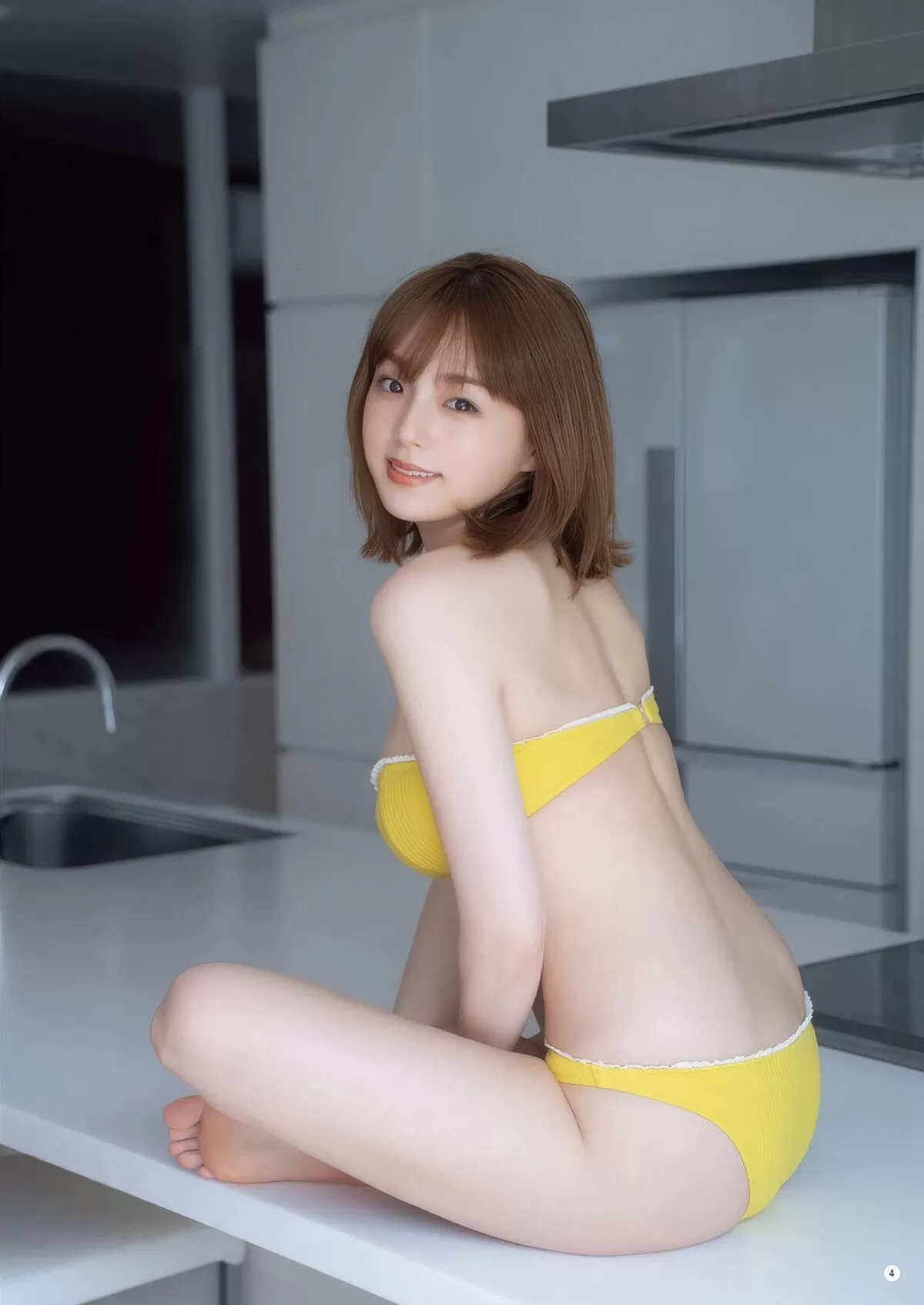篠崎愛エロ画像071