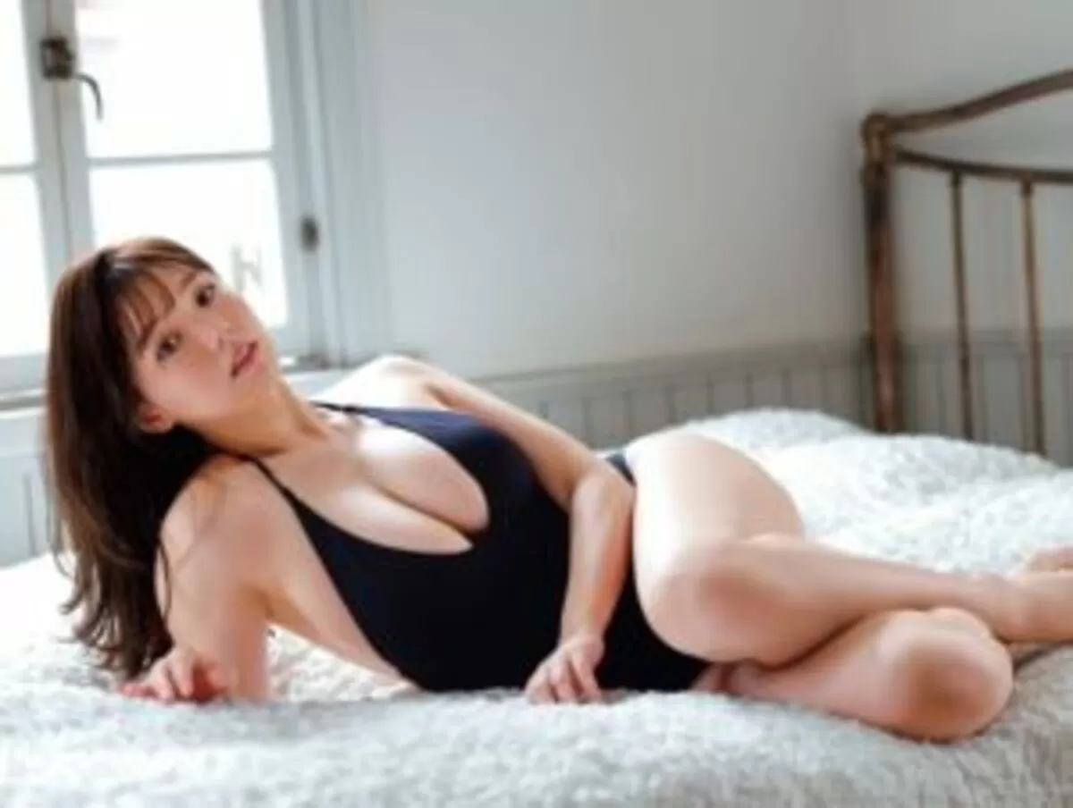篠崎愛エロ画像321