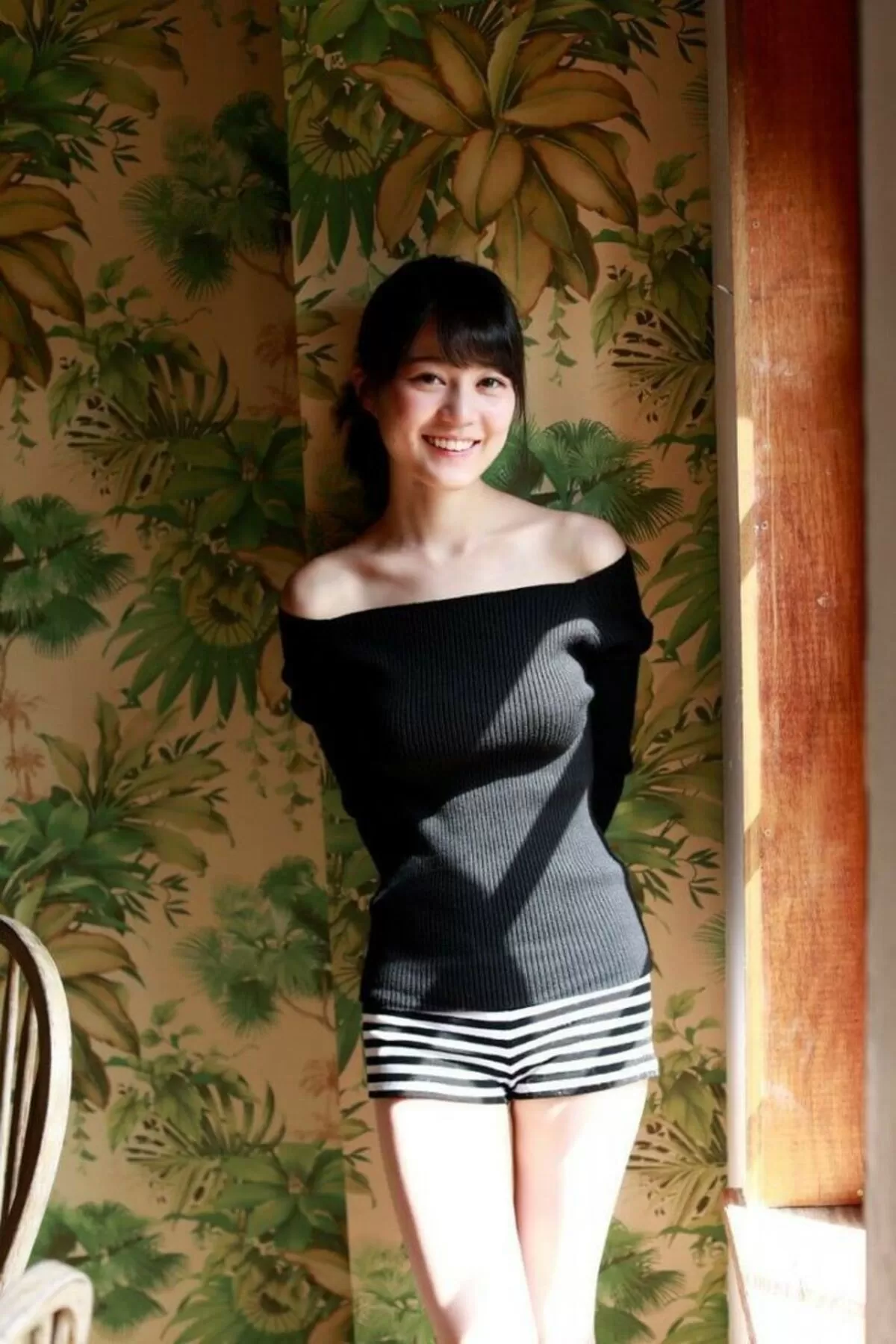 生田絵梨花エロ画像035