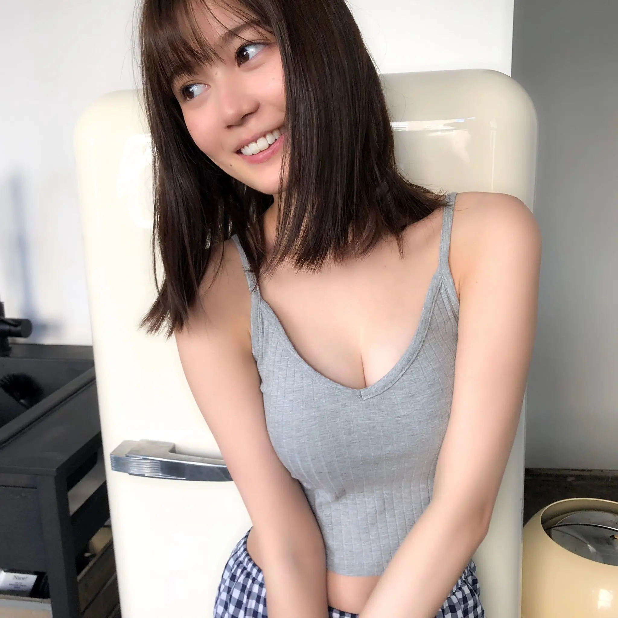 生田絵梨花エロ画像078