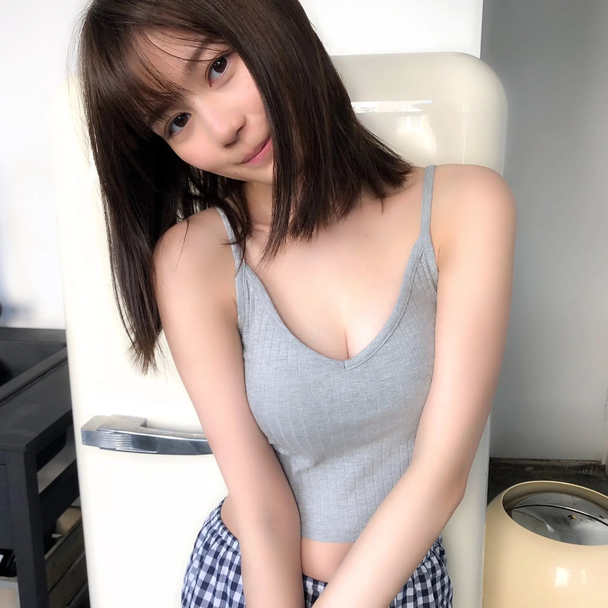 生田絵梨花エロ画像079