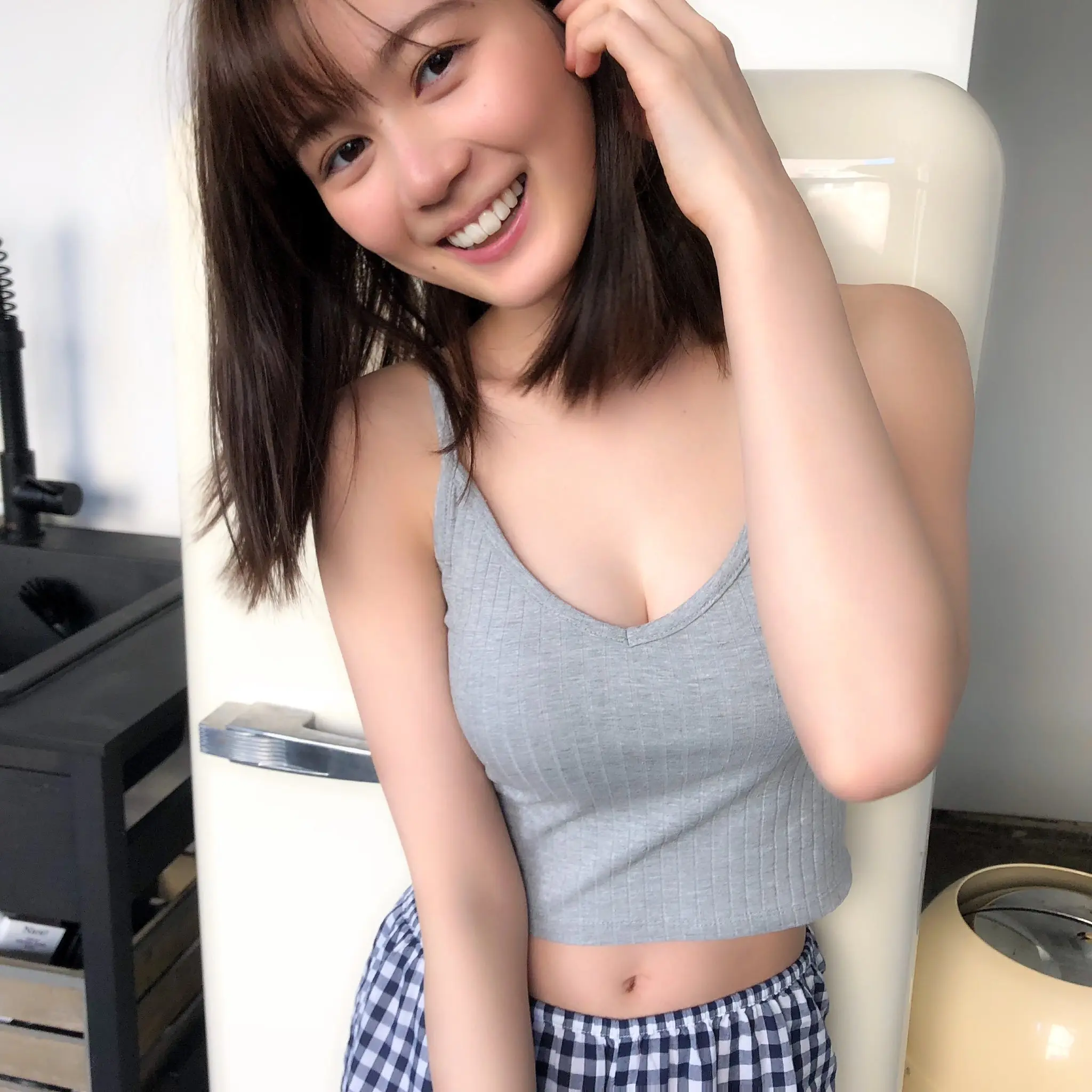 生田絵梨花エロ画像080