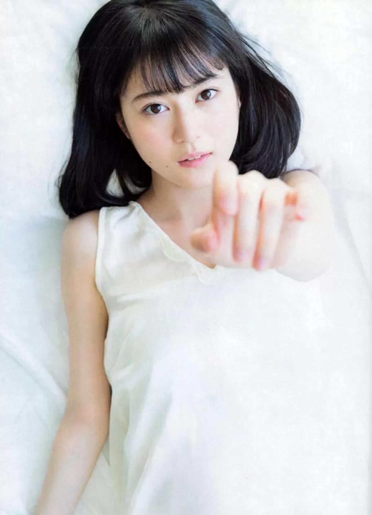 生田絵梨花エロ画像188