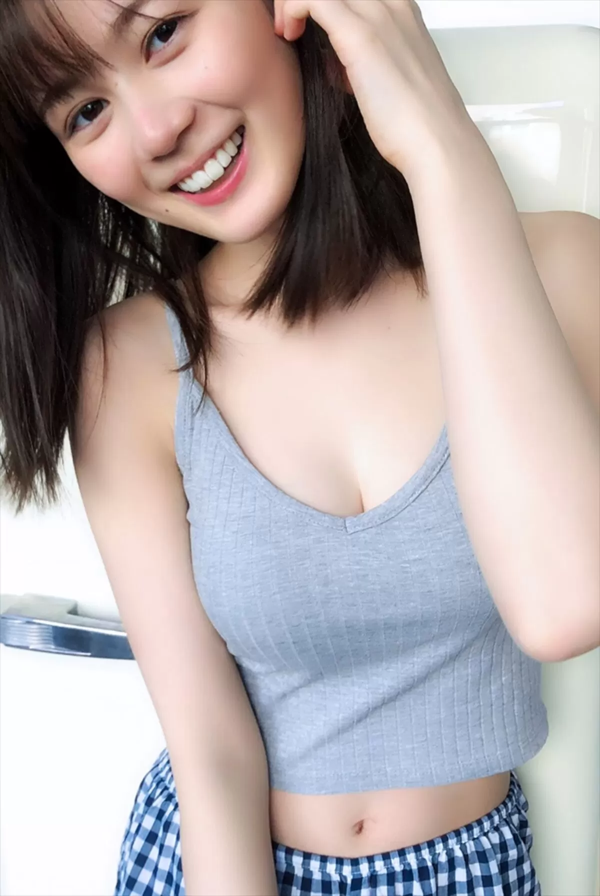 生田絵梨花エロ画像352