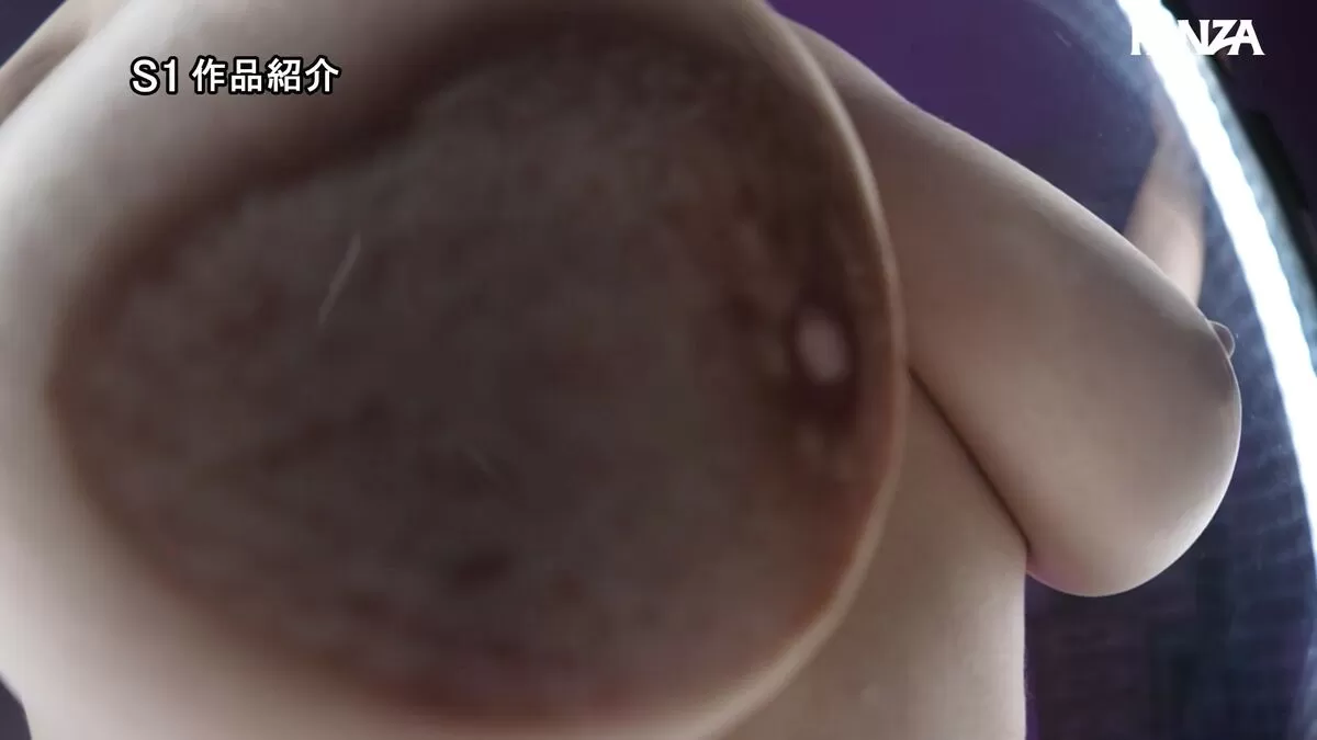 潰れおっぱいのエロ画像146
