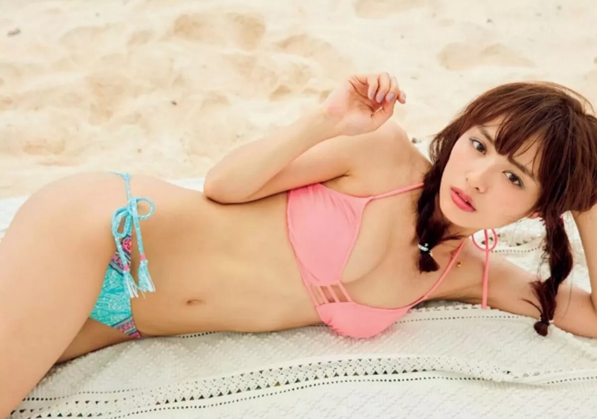内田理央エロ画像054