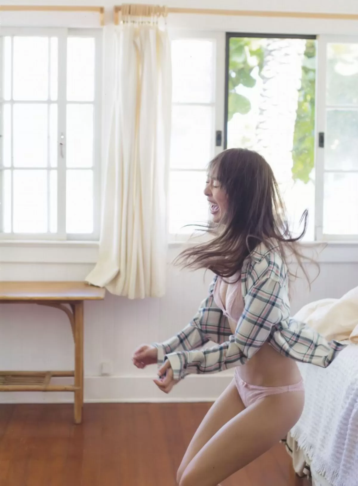 内田理央エロ画像157