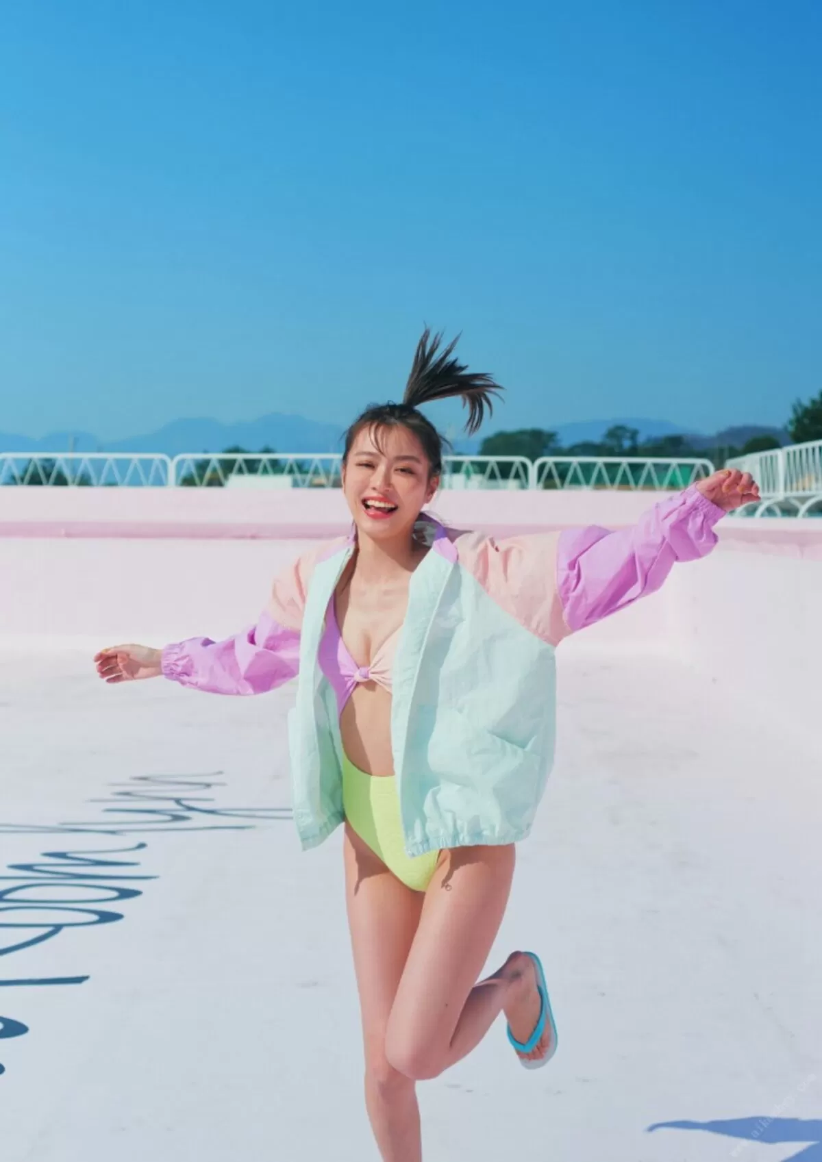 内田理央エロ画像223
