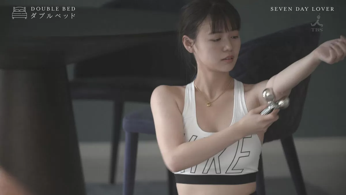 井口綾子エロ画像052