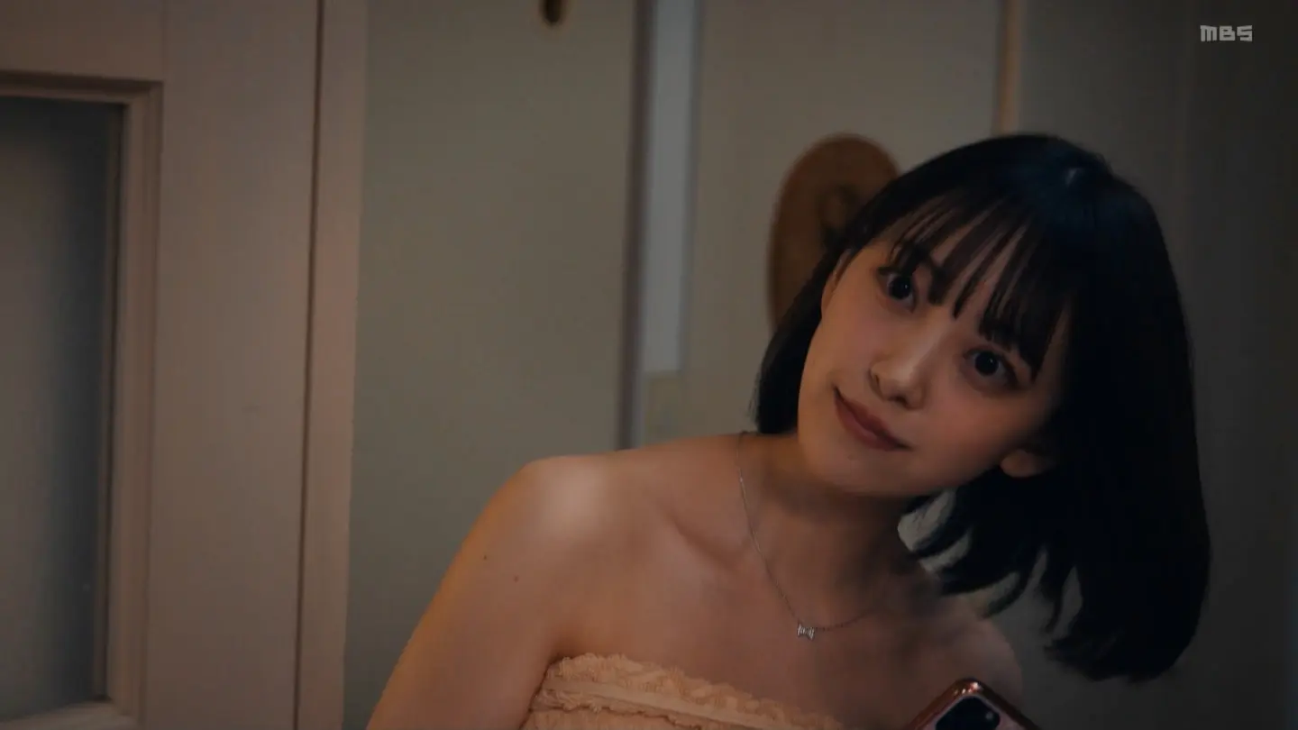 堀未央奈エロ画像020