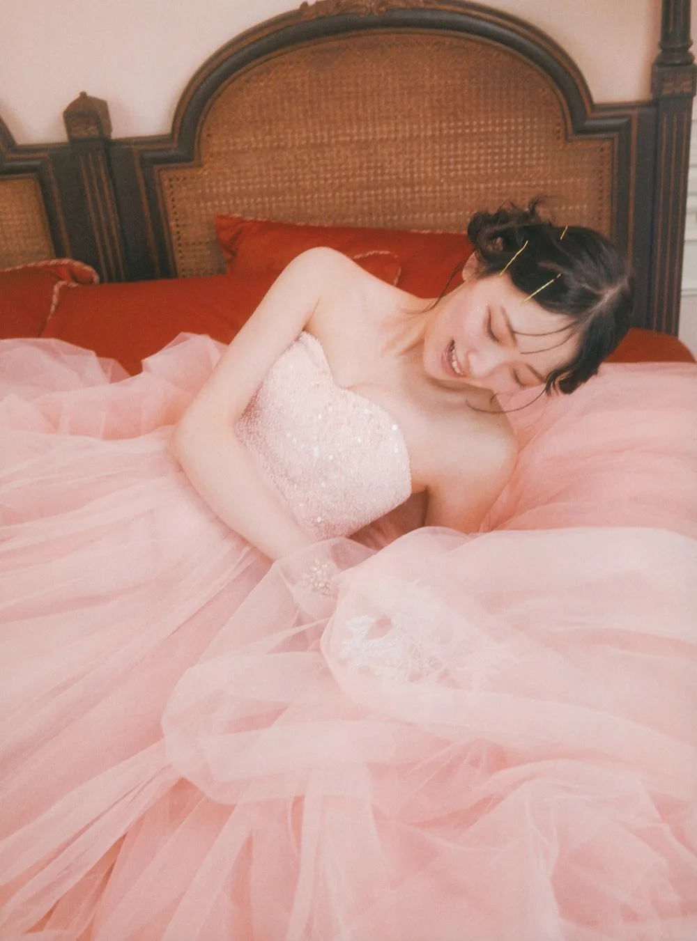 堀未央奈エロ画像261