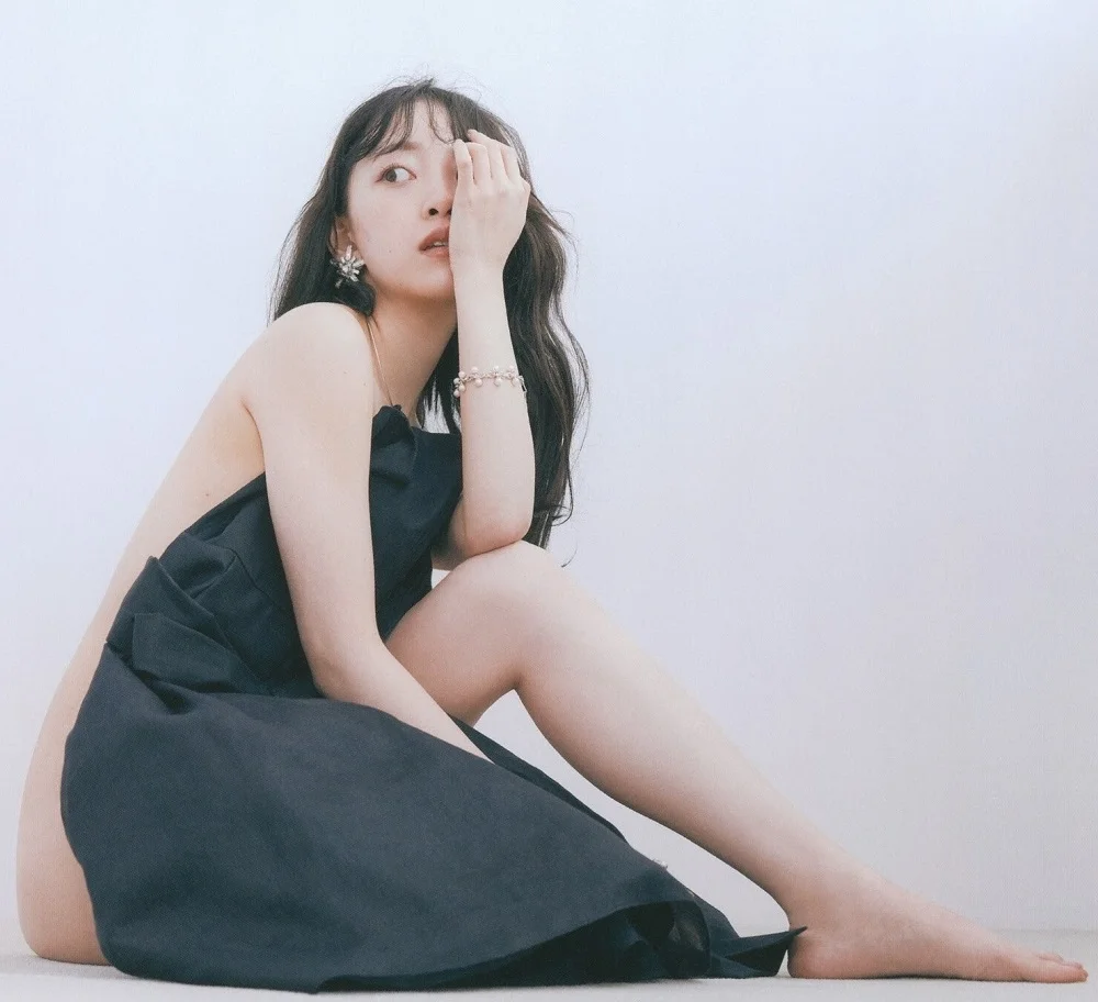 堀未央奈エロ画像296