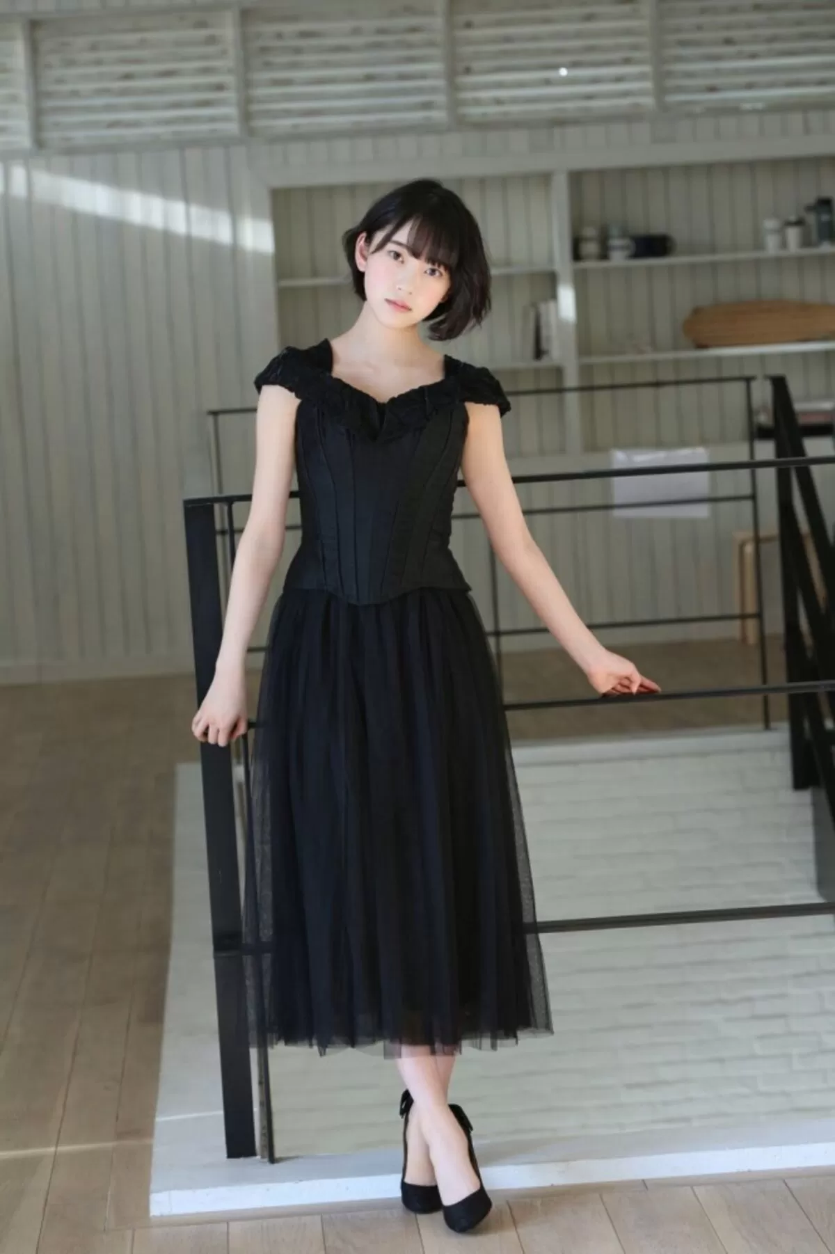 堀未央奈エロ画像343