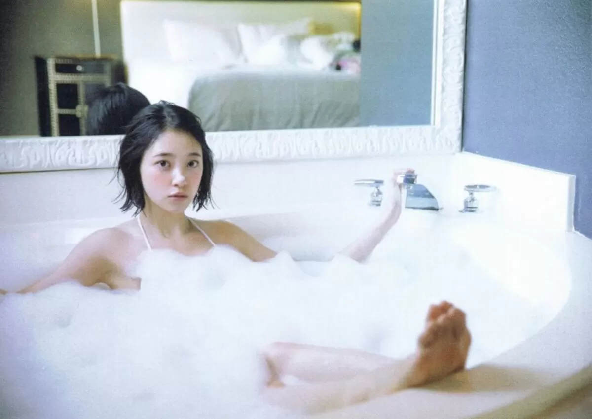 堀未央奈エロ画像428