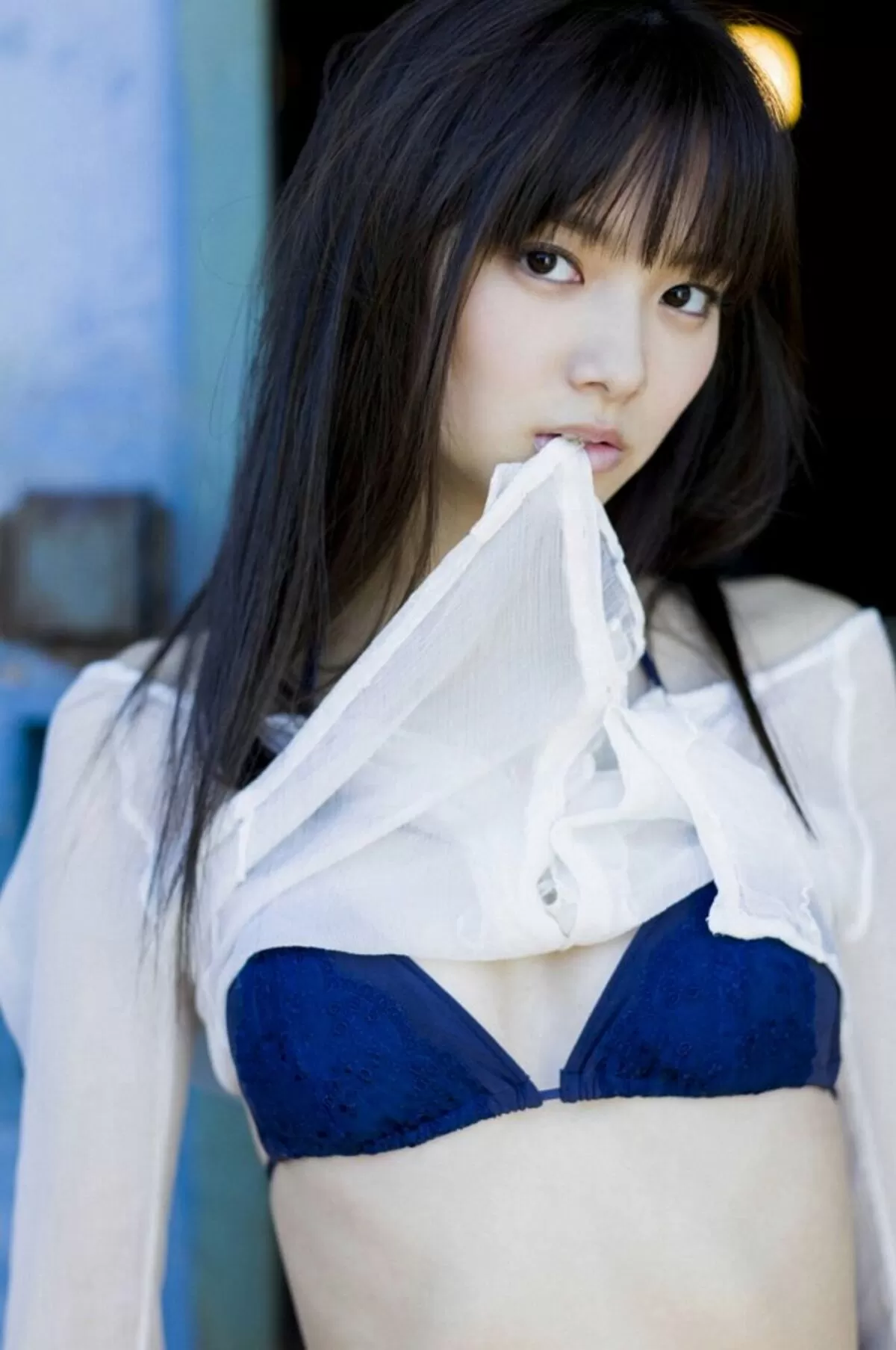 新川優愛エロ画像002