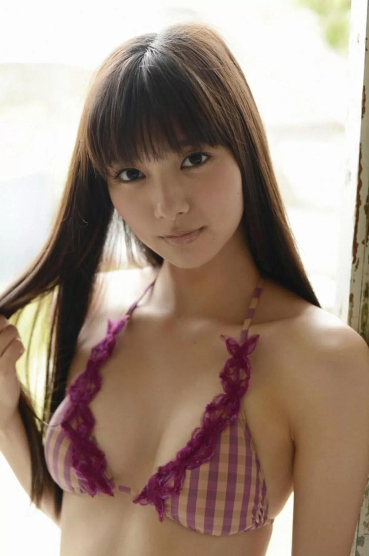 新川優愛エロ画像026