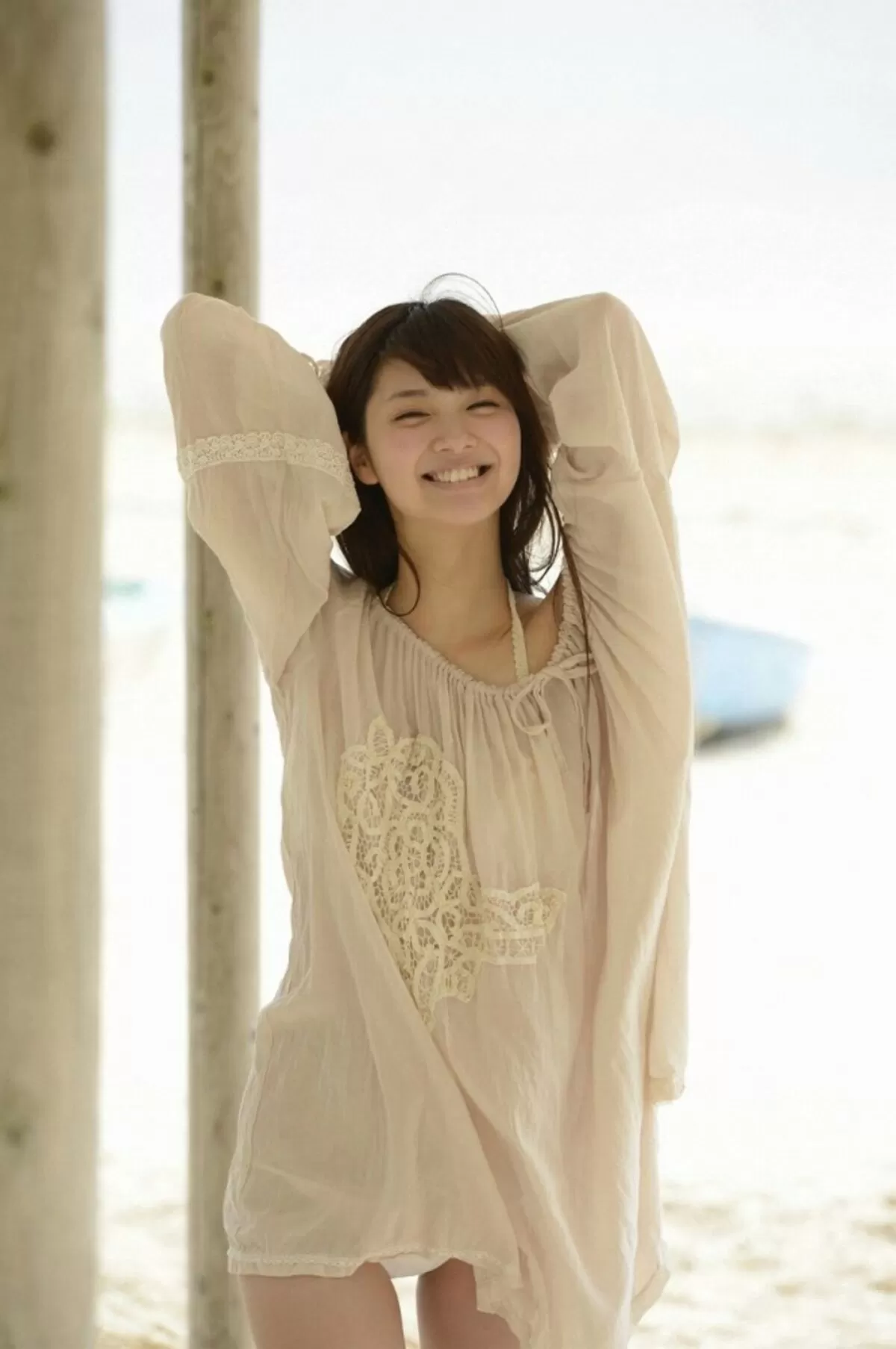 新川優愛エロ画像108