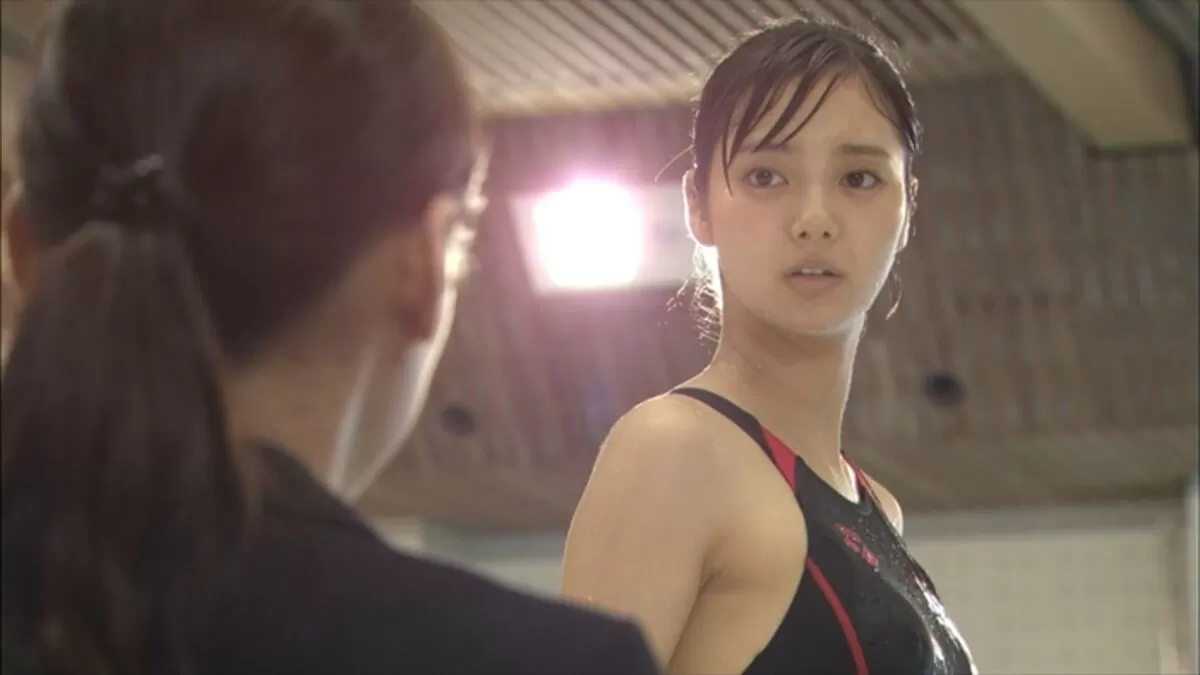 新川優愛エロ画像113