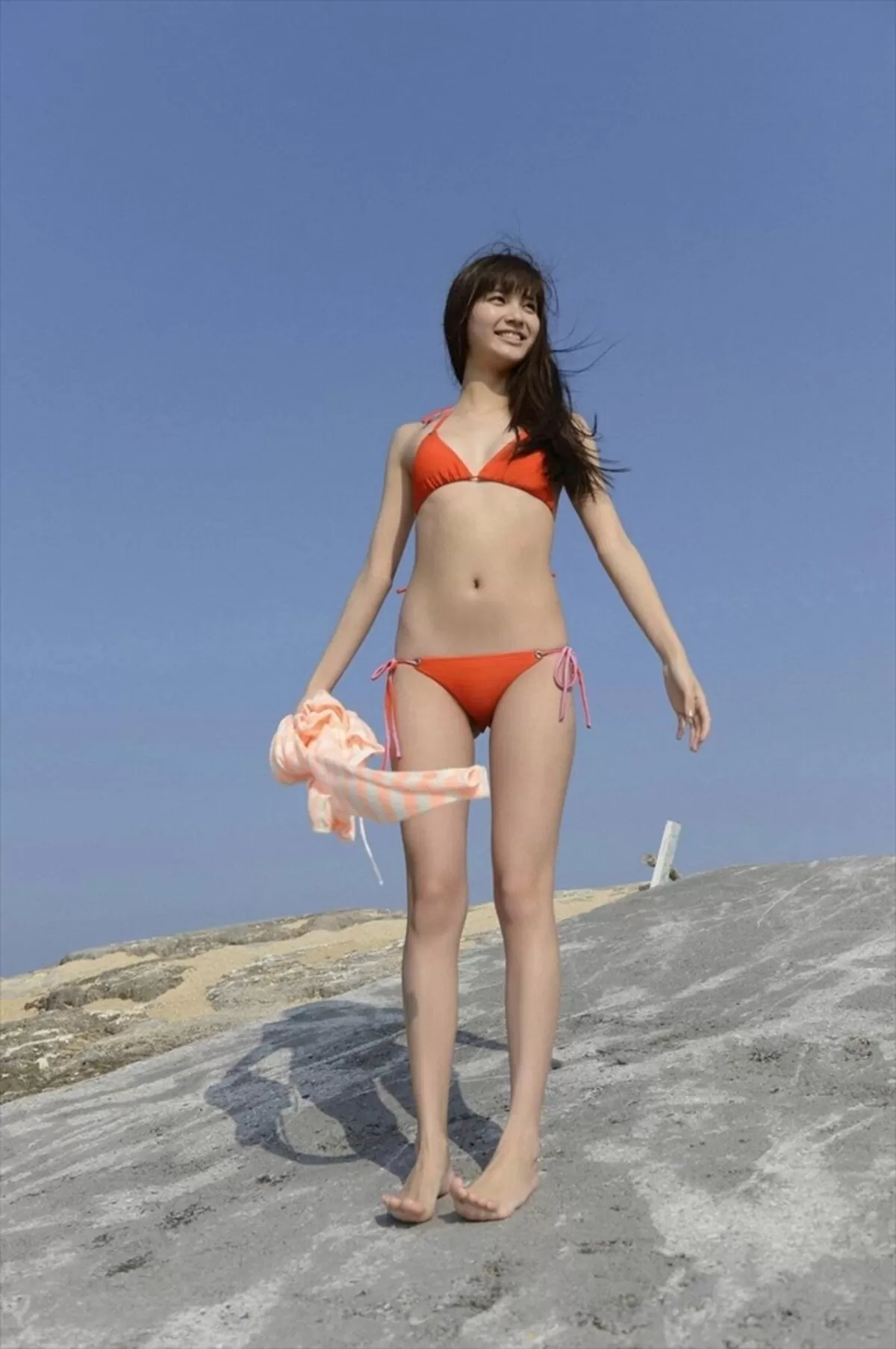 新川優愛エロ画像150