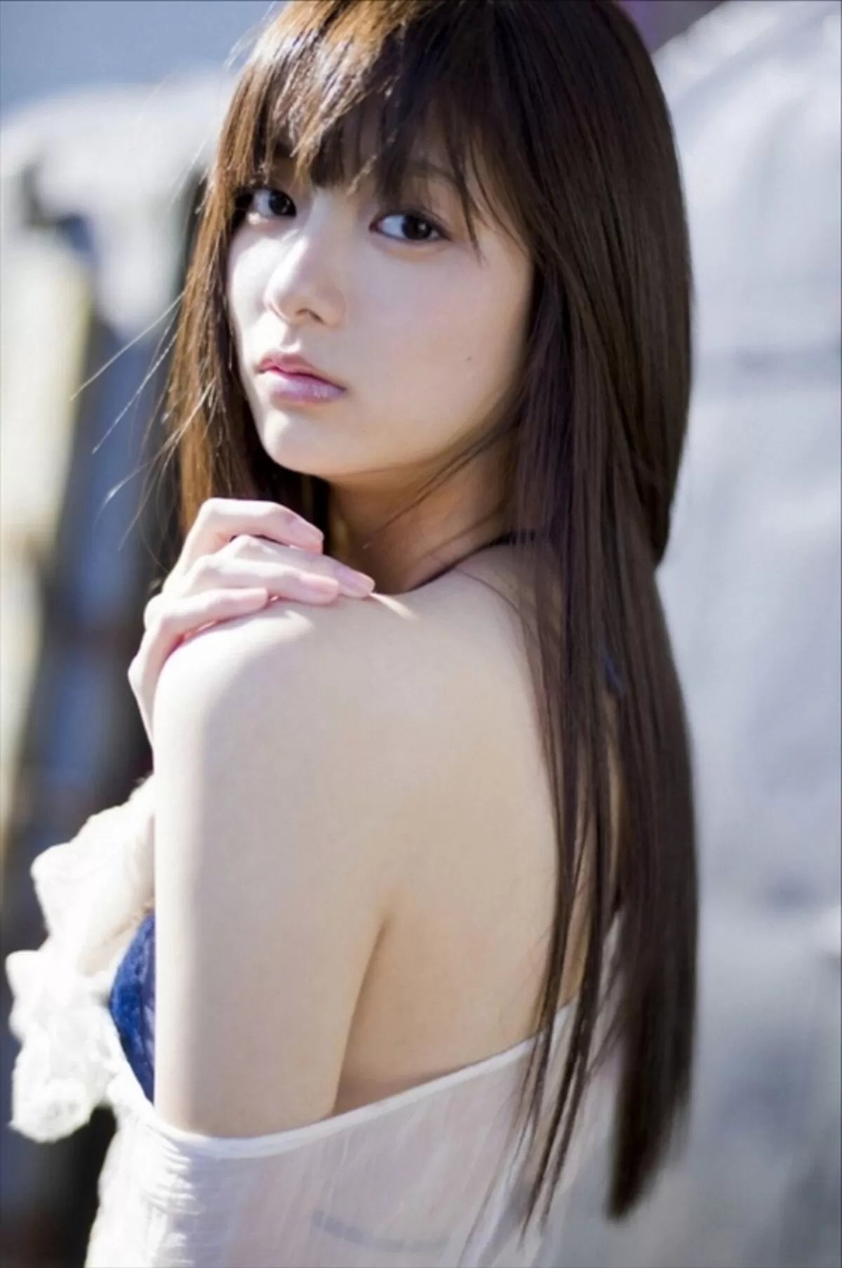 新川優愛エロ画像159