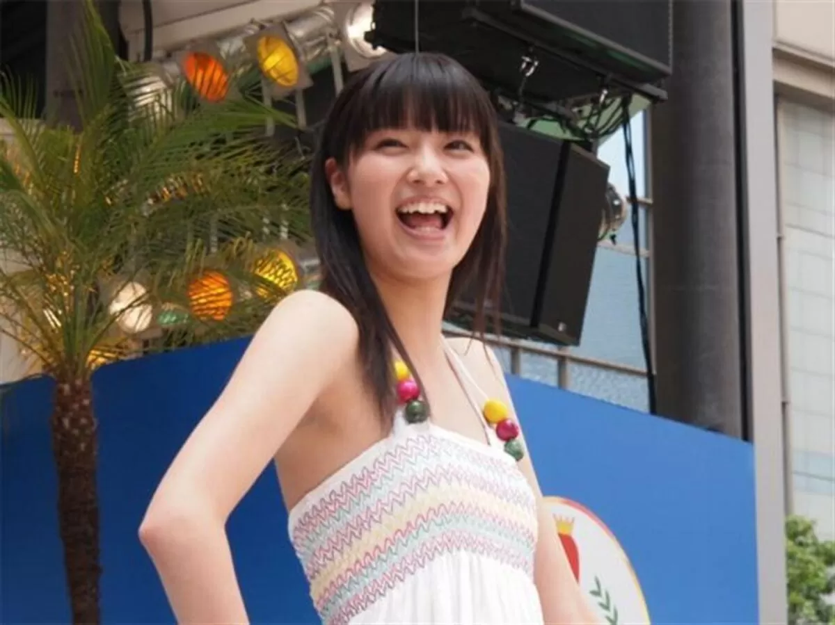 新川優愛エロ画像189