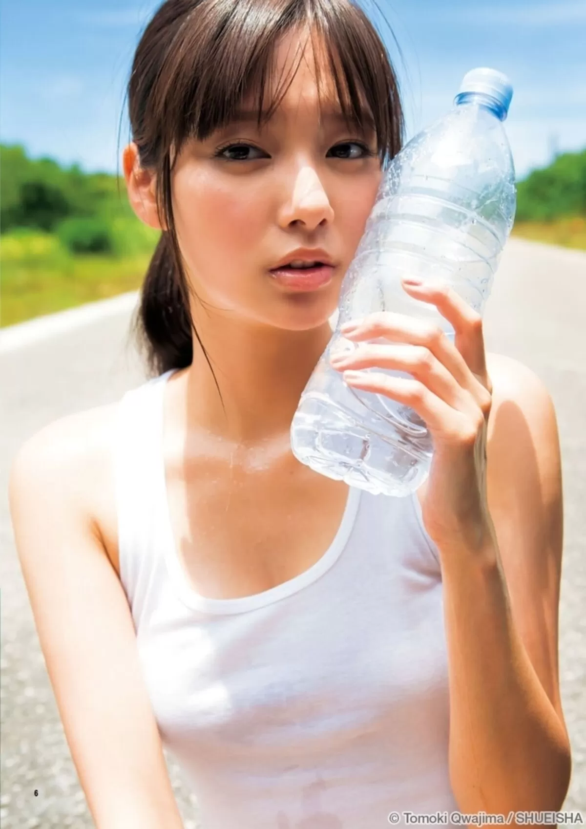 新川優愛エロ画像192