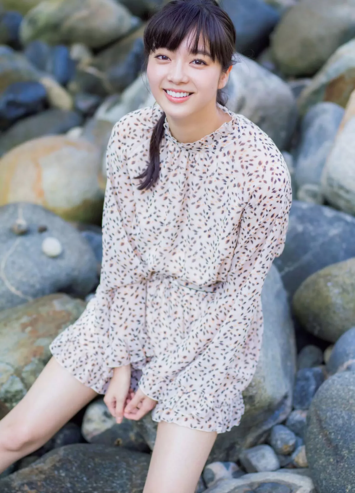 新川優愛エロ画像235
