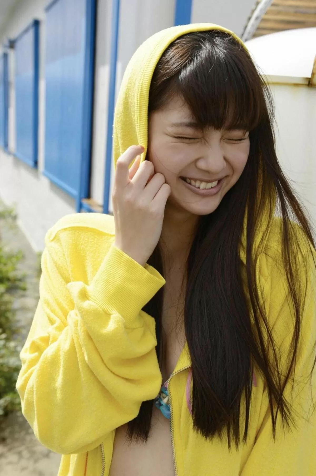 新川優愛エロ画像245