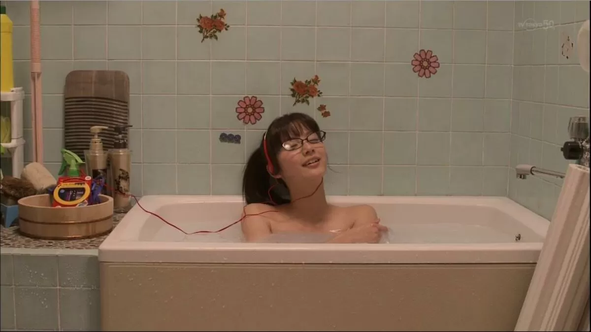 新川優愛エロ画像277