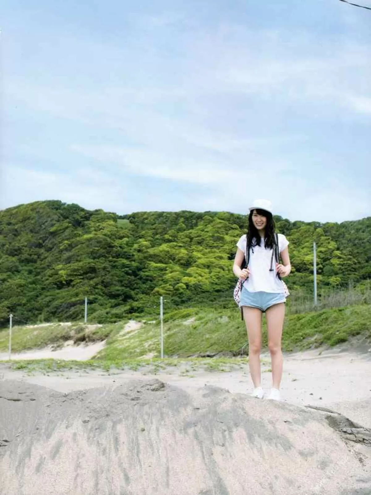高山一実エロ画像239