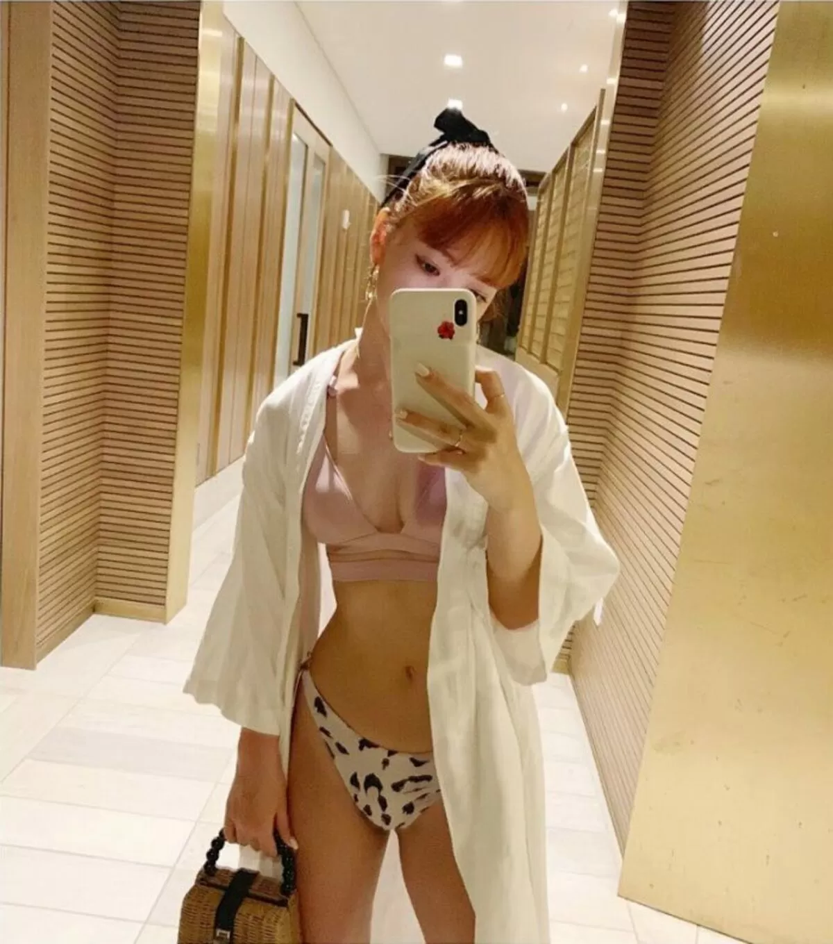 藤田ニコルエロ画像375