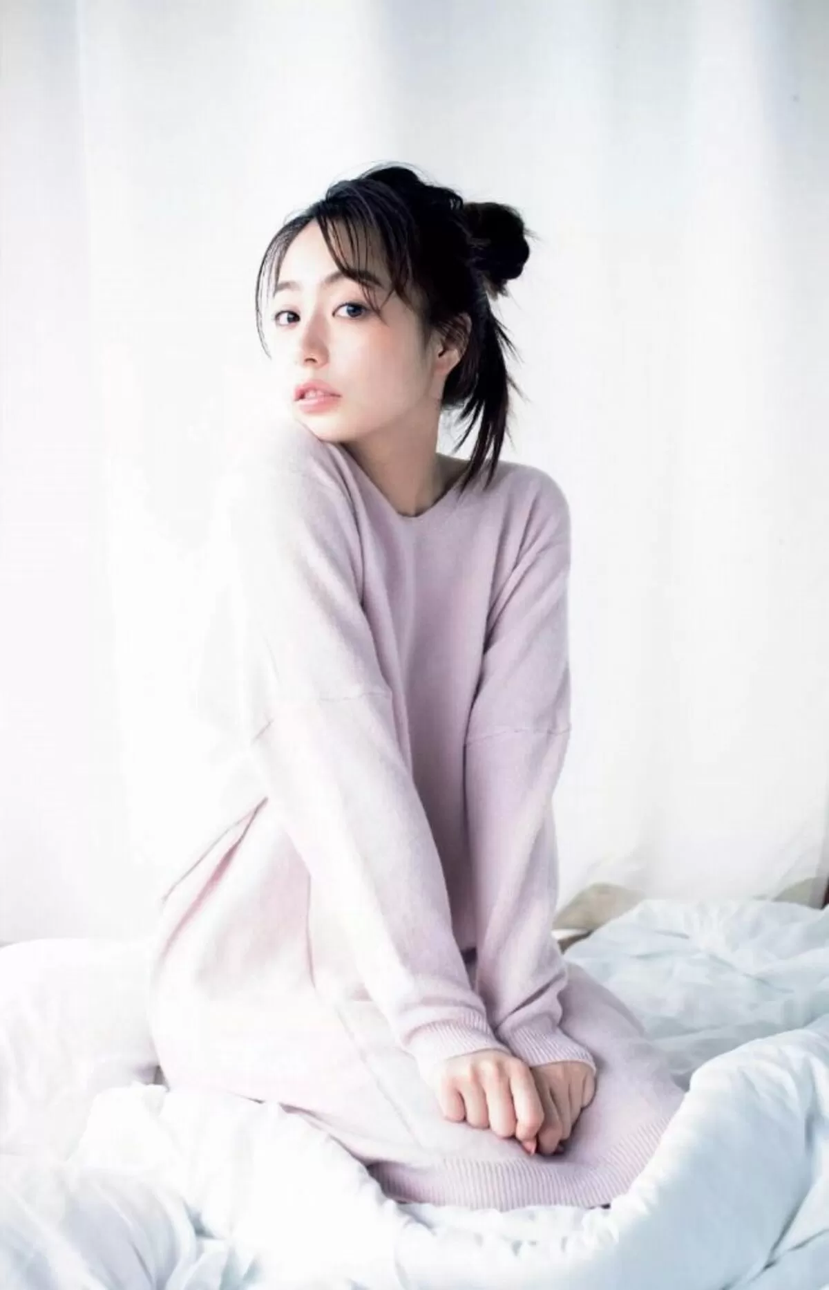 宇垣美里エロ画像097