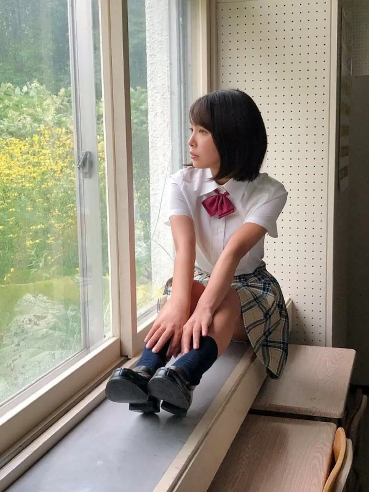 寺本莉緒エロ画像512
