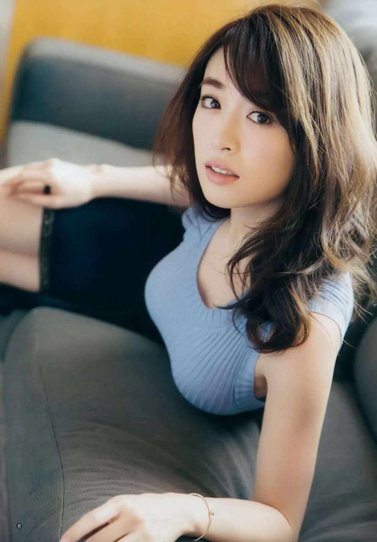 泉里香エロ画像059