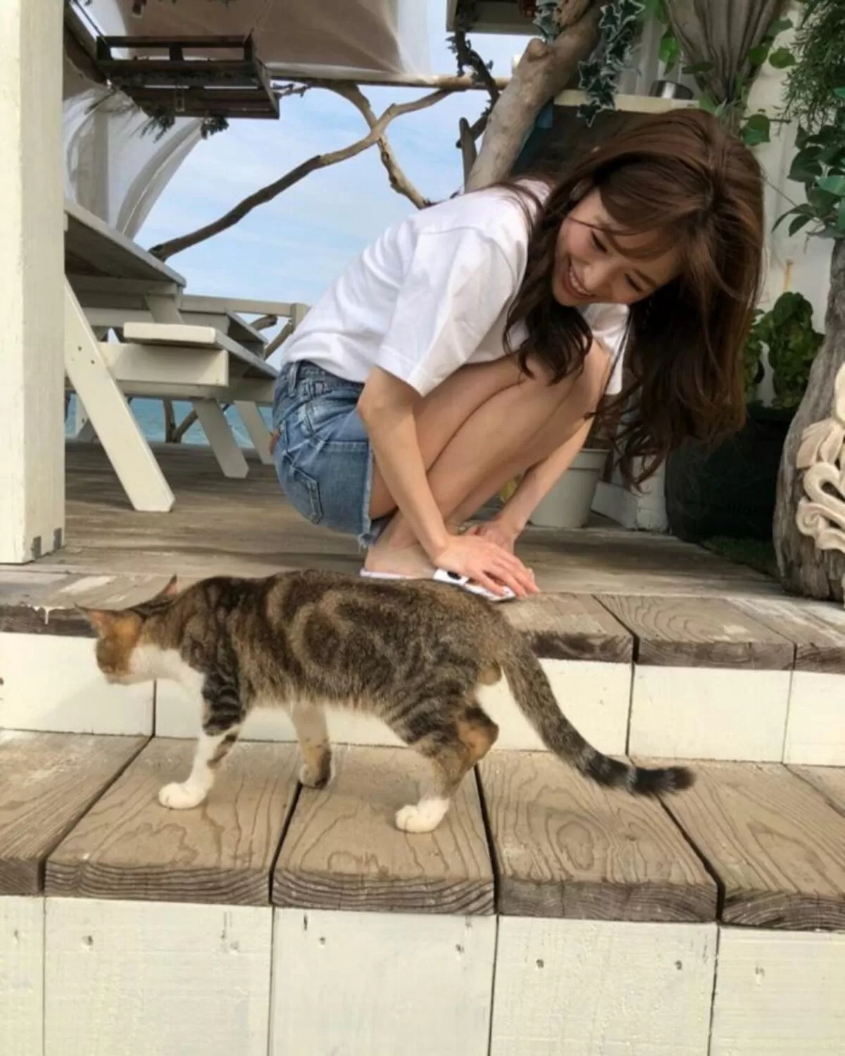 泉里香エロ画像100