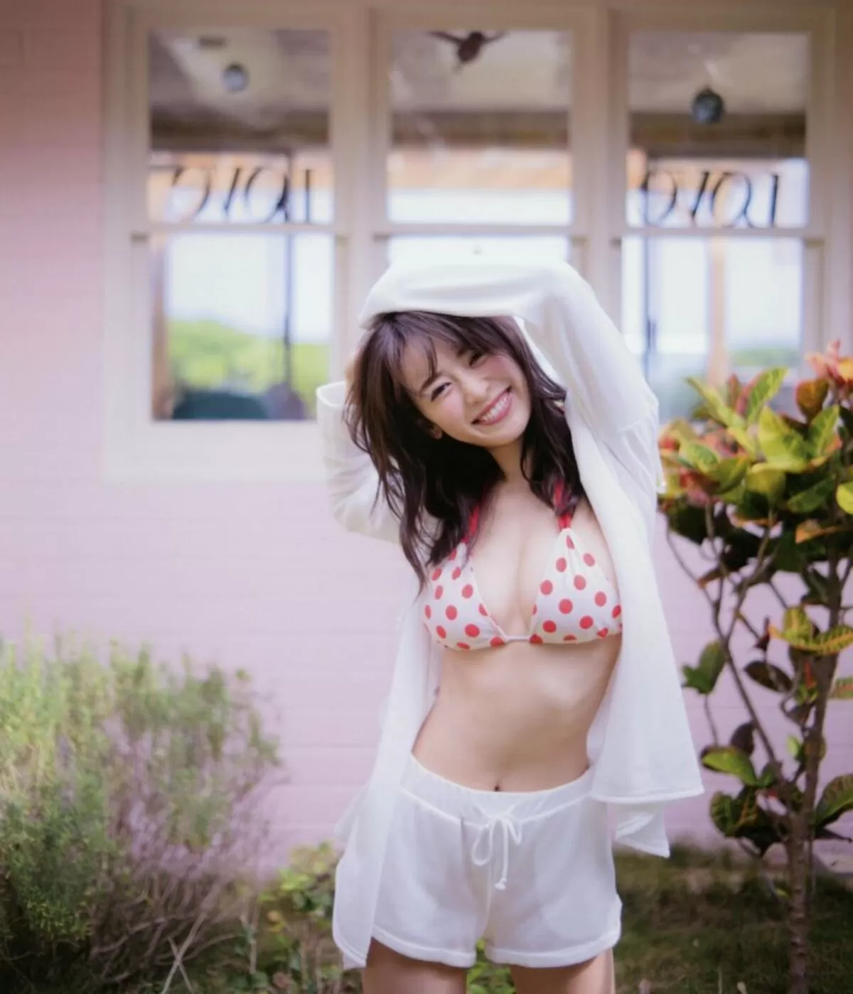 泉里香エロ画像161